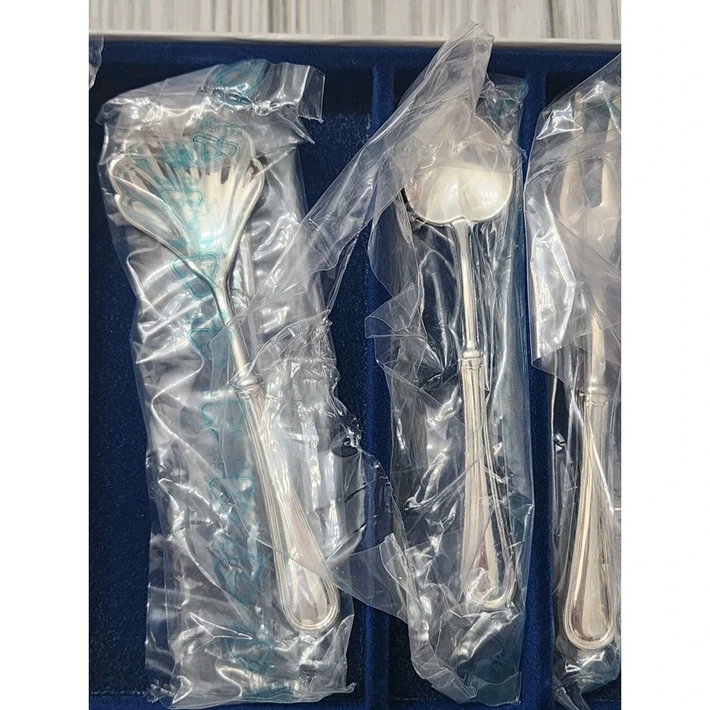 The Sheffield Silver Co. 5 Piece Hostess Set Silverplate‎ S-2101 New Open Box